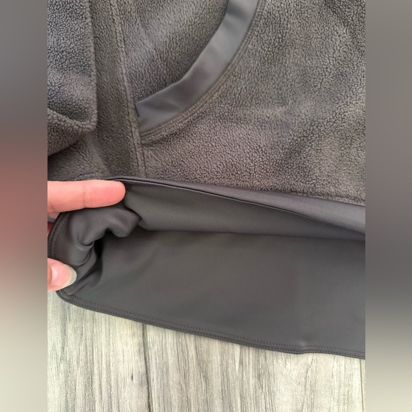 FLX Ascent Active Athletic Pullover Cropped 1/2 Zip Hooded Fleece Gray Size S - Picture 7 of 8